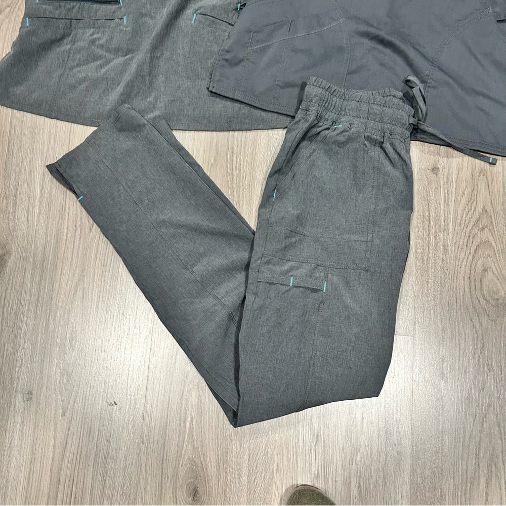 Scrubstar Charcoal Grey Scrub Set O25 - Picture 2 of 8